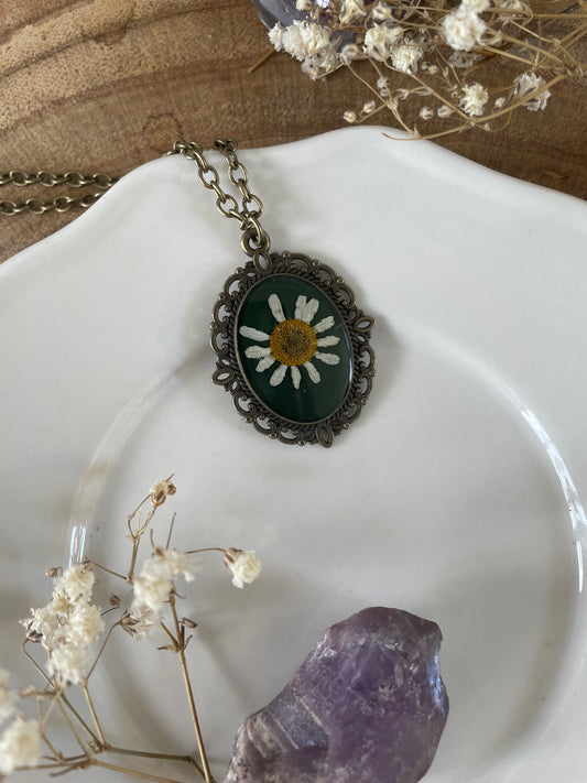 Pendant with Chamomile Flower